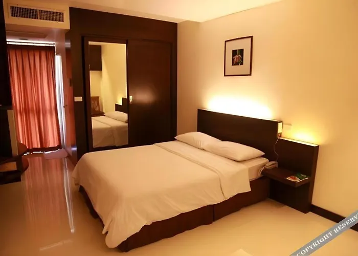 Hotel Synsiri Ladprao 130