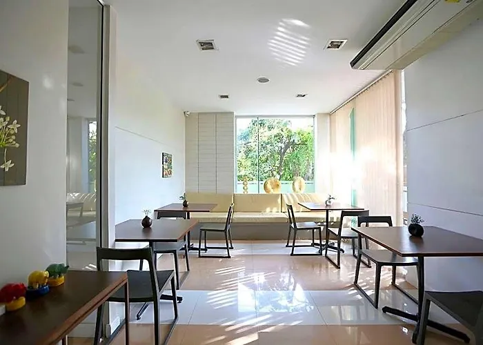 Synsiri Ladprao 130 3* Bangkok